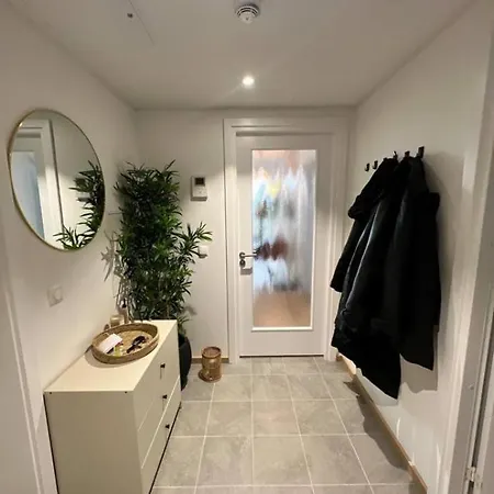 Airport 10mins With Free Parking Apartment Jessheim